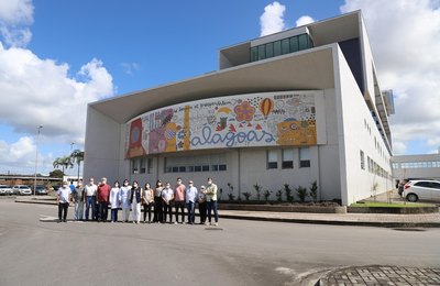 Servidores da Sefaz realizam visita técnica a hospitais construídos com dinheiro do Estado