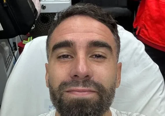 Carvajal passa por cirurgia no joelho e volta ao Real Madrid somente na próxima temporada