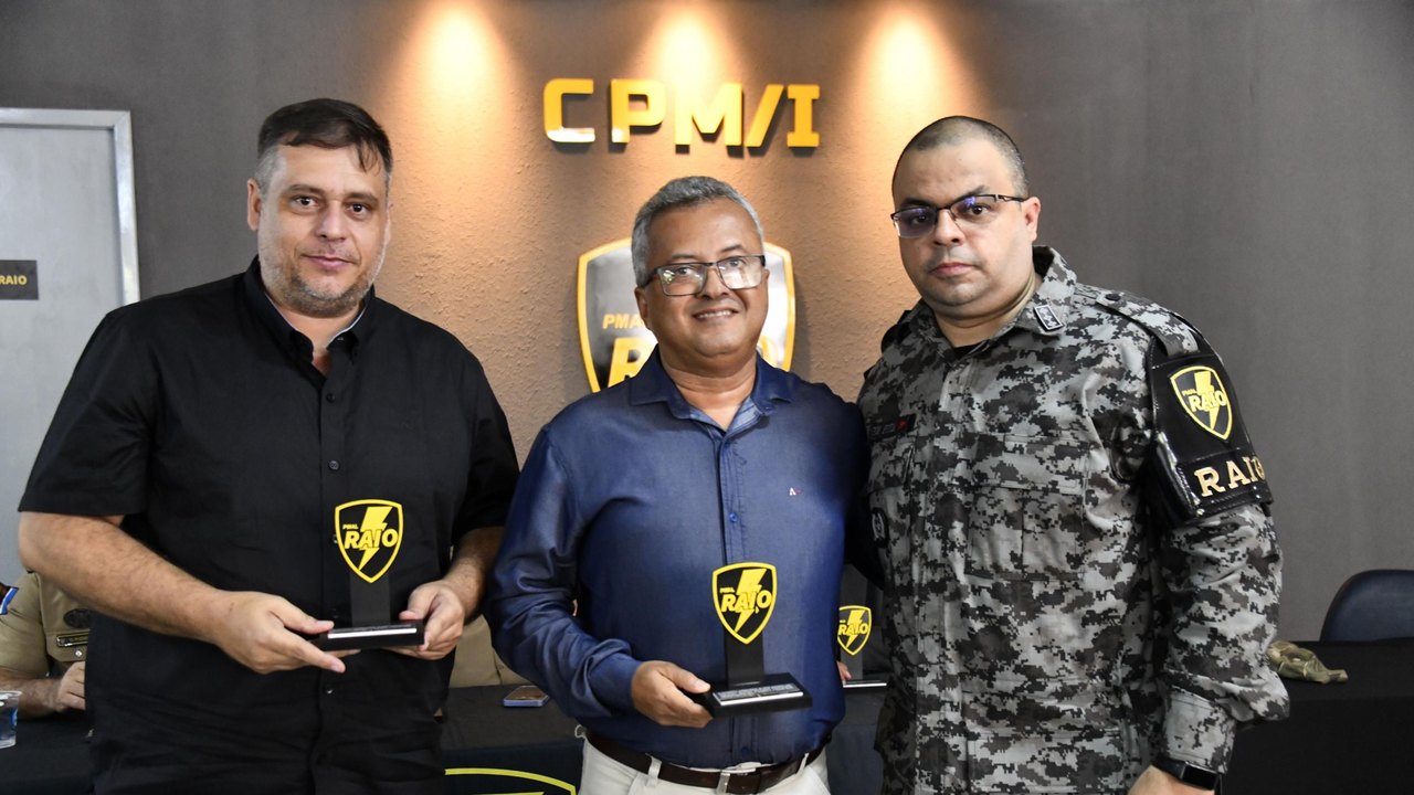 Integrantes da Segurança Pública são homenageados pela Companhia de Raio da Polícia Militar