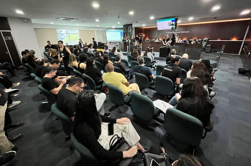 MP Eleitoral acompanha sorteio de urnas para votação paralela nas eleições de Alagoas