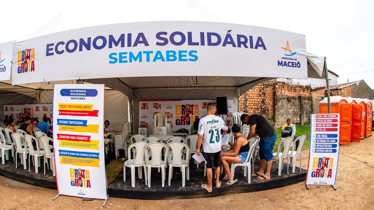 Brota na Grota leva serviços da Prefeitura para Ipioca, Ouro Preto e Guaxuma