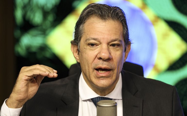 Haddad diz que país tem “colchão de proteção” contra turbulências