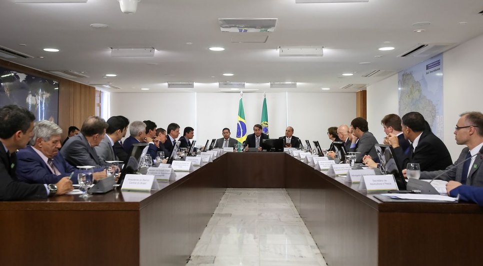 BOLSONARO ASSINA PROJEO ANTICRIME / Foto: Marcos Corrêa/PR