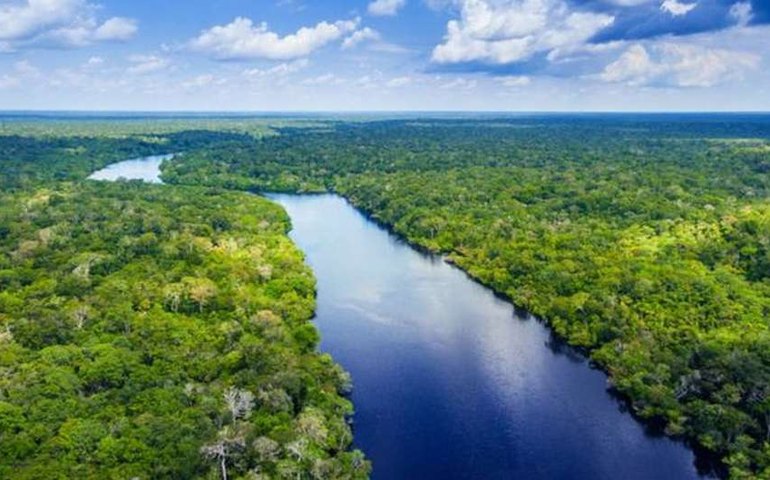 Governo firma acordo com banco alemão para projetos de conservação na Amazônia
