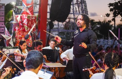 Prefeitura e Orquestra Filarmônica levam música clássica à Praça Multieventos