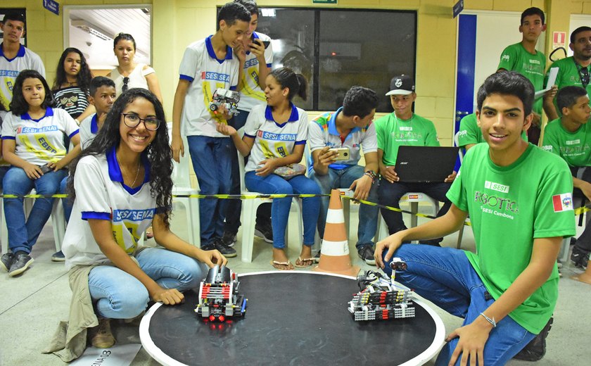Escola Sesi/Senai recebe etapa do 2º Alagoano de Sumô de Robôs