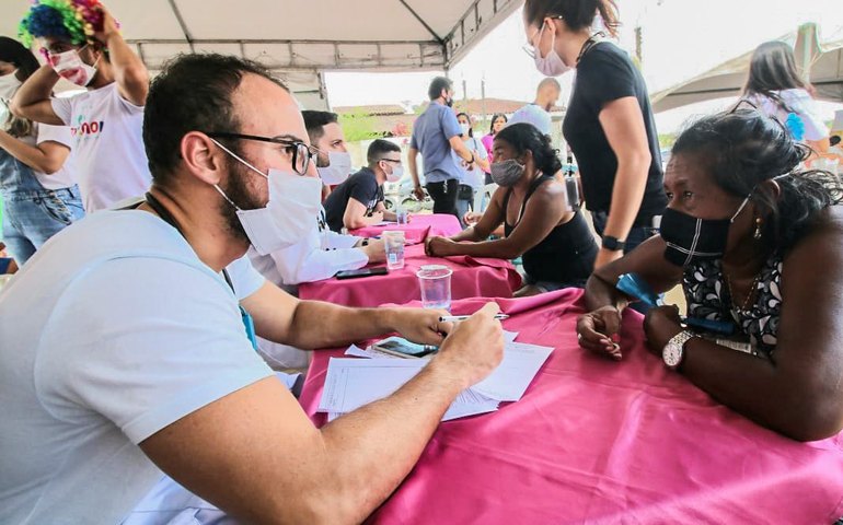 Prefeitura leva serviços e orientações de saúde a comunidades assistidas pelo Viver Melhor