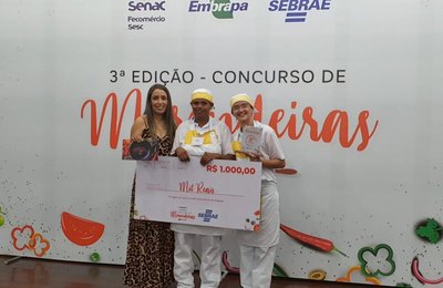 Merendeira de escola municipal em Penedo é premiada em concurso estadual 