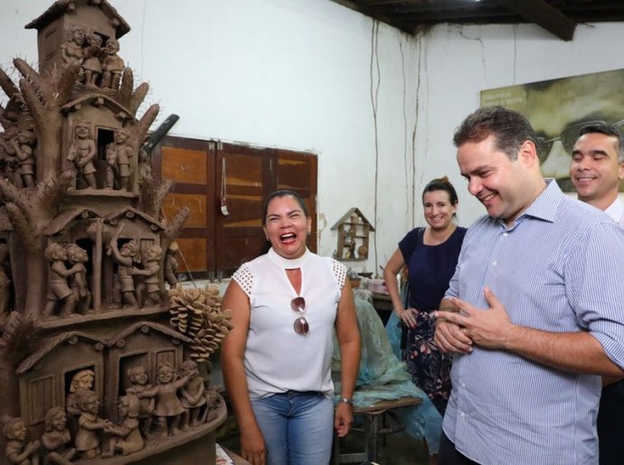 Capela: governador assina ordem de serviço para reconstrução do Farinheiro