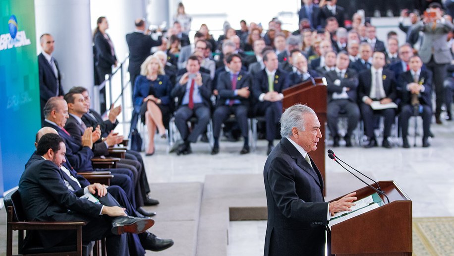Temer recebe carta com reivindicações do empresariado