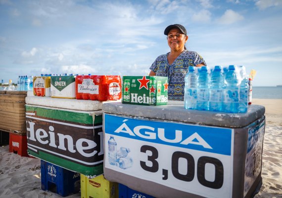 Em Maceió, Abertura do Verão movimenta economia e anima vendedores ambulantes