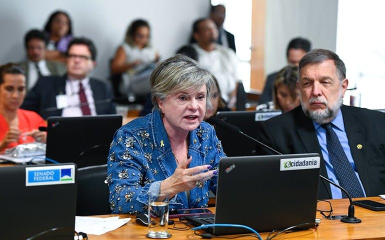 CAS aprova regulação da profissão de designer de interiores