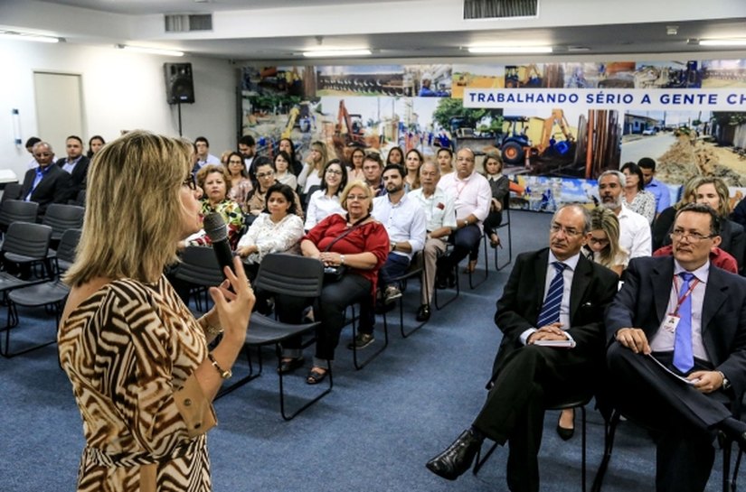Controladoria prestigia servidores que trabalham com a transparência