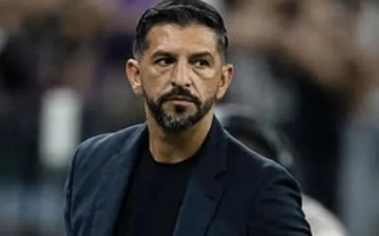 Emiliano Díaz afirma que jogo do Corinthians pela Libertadores será 'um inferno'