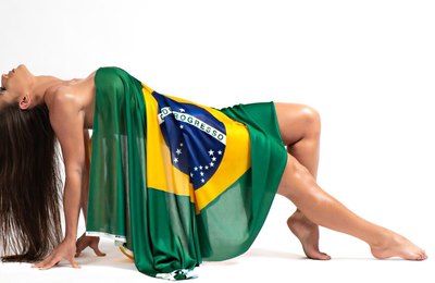 Wendy Tavares mostra o que o Brasil tem de bom para dar sorte no Mundial