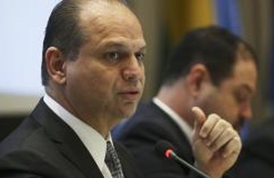 Número de fumantes passivos diminui 42% em oito anos, diz Ministério da Saúde