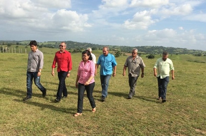 Chã Preta: Governo estuda soluções para habitação em terreno do Estado