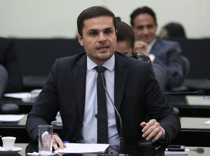 Sancionada lei de Alexandre Ayres que cria Política Pública da Saúde Bucal na Primeira Infância em AL