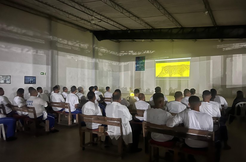 Mostra de Cinema leva educação em direitos humanos a reeducandos em Maceió