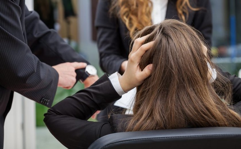 Regulamentação de lei que criou certificado de empresa promotora da saúde mental é tema de debate na Câmara