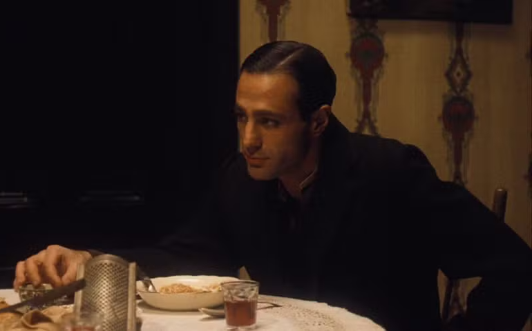 Morre ator John Aprea, de 'O poderoso chefão II', aos 83 anos