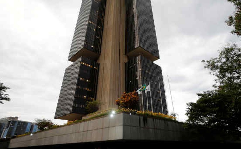 Banco Central mantém Selic em 2% ao ano
