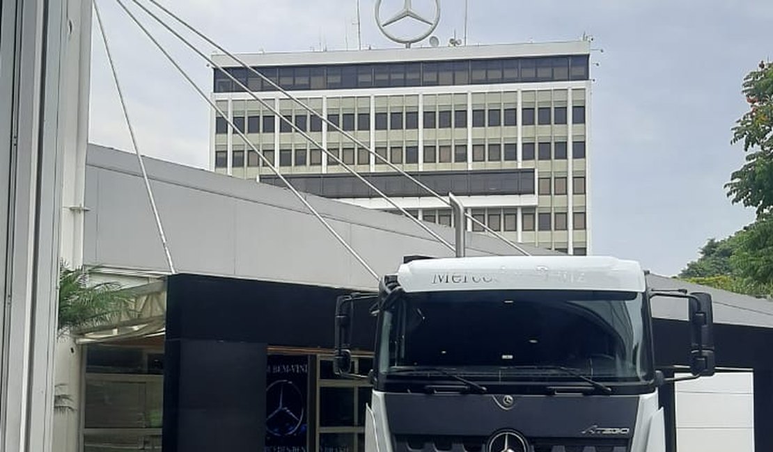 Mercedes-Benz renova linha Atego e revela novos modelos extrapesados