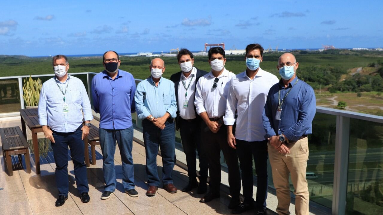Administrador do Porto de Maceió visita Porto de Suape