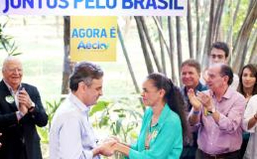 Aécio Neves se mantém licenciado, mas diz que não renuncia à presidência do PSDB