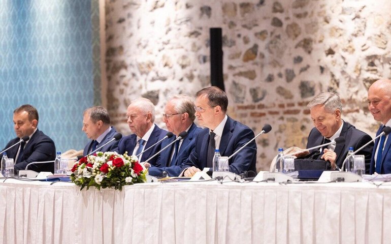 Chefe da delegação: Rússia, sendo iniciadora, está satisfeita com resultado de conversas com Ucrânia