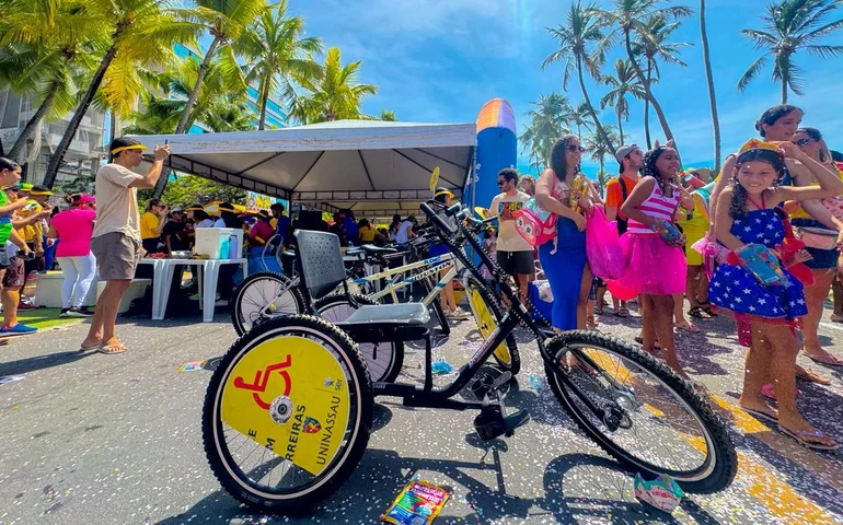 Bike Sem Barreiras promoveu inclusão e saúde na orla da Ponta Verde
