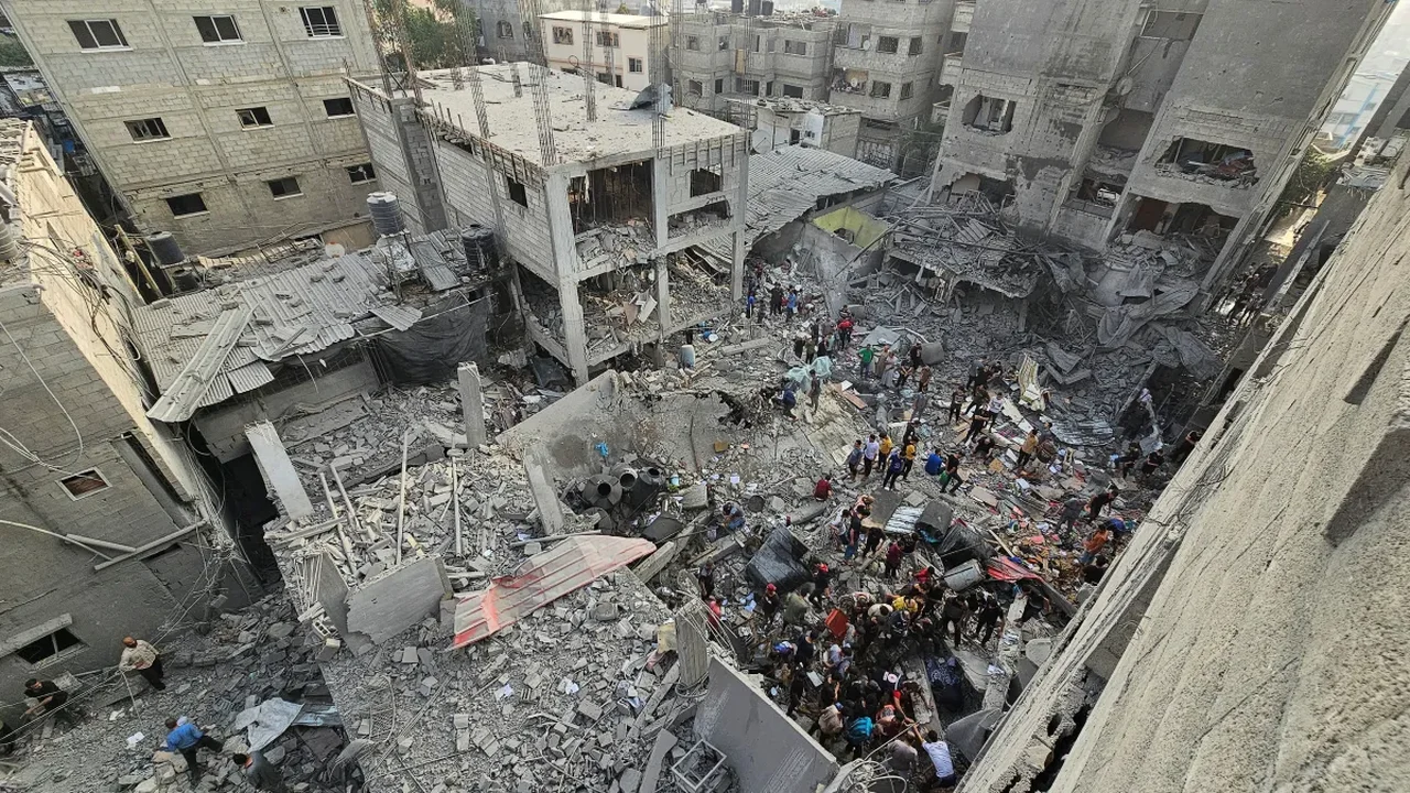 Hamas diz que chefe militar está vivo após ataque de Israel, que faz grupo suspender negociações de cessar-fogo