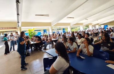 Prefeitura de Penedo abre Semana de Prevenção à Gravidez na Adolescência com ação educativa para estudantes