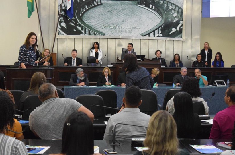 Sessão especial debate estratégias para erradicação do trabalho infantil