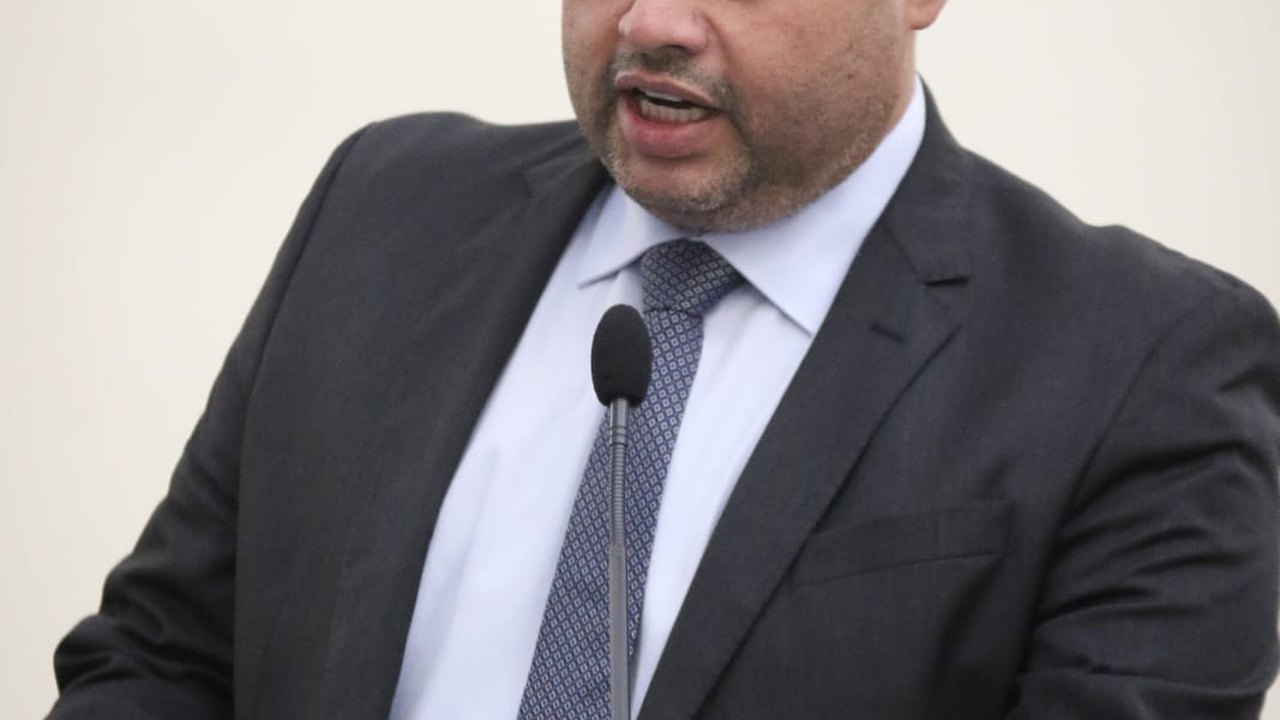 Deputado Fernando Pereira se compromete na busca por soluções para demandas de Viçosa e região
