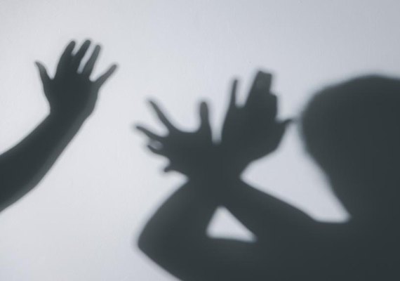 Mulher é levada ao Cisp após agredir vizinha em povoado de Craíbas