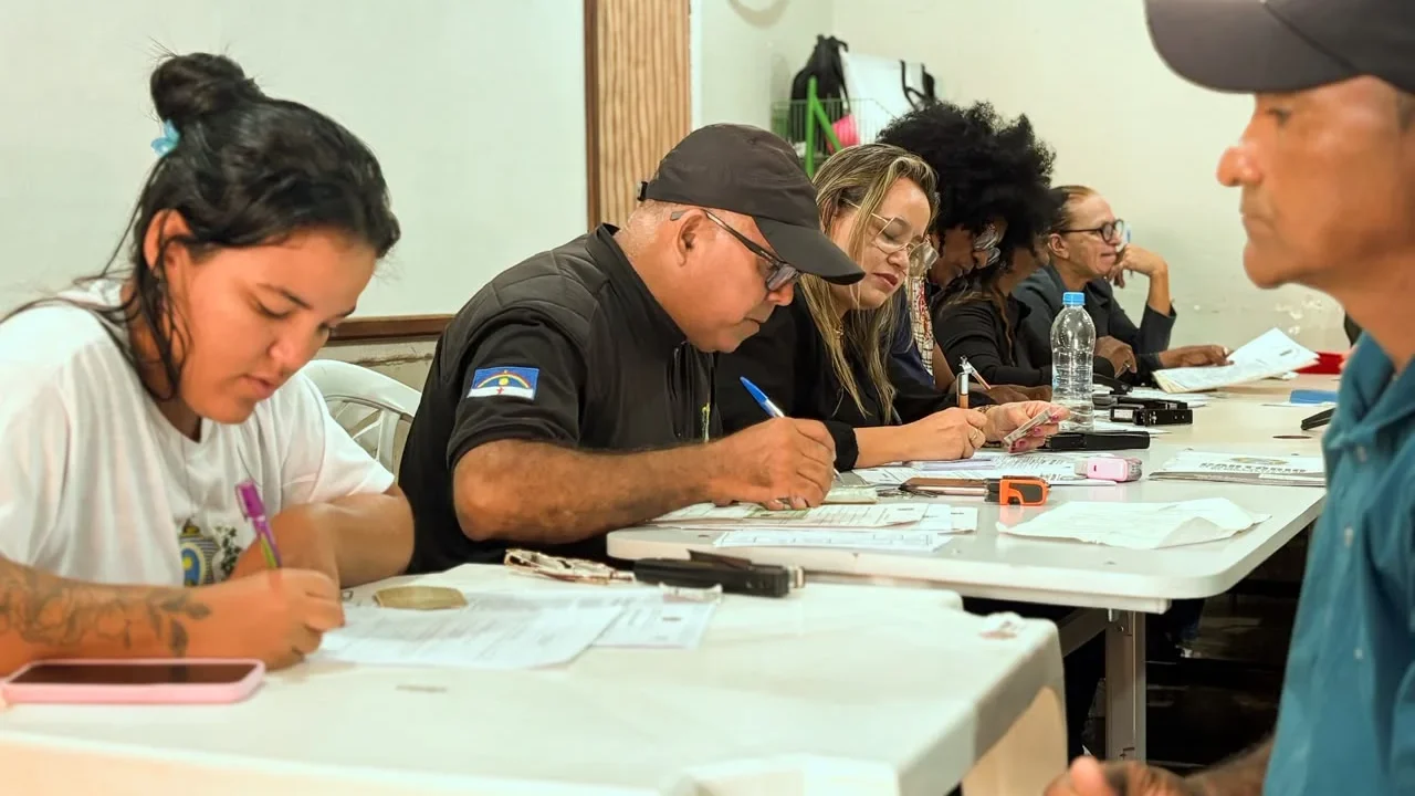 Governo de Pernambuco leva ação integrada de cidadania com serviços essenciais e promoção de direitos a Exu e Moreilândia