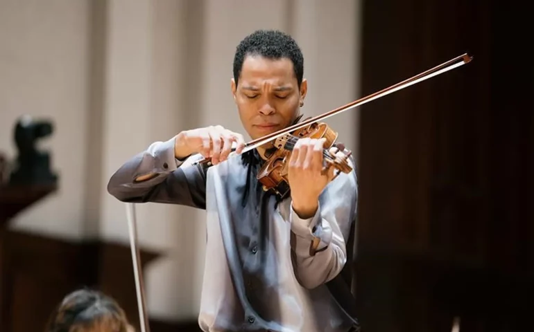 Quem é Nathan Amaral, o jovem violinista brasileiro que ganhou concurso de música nos EUA?