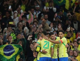 Brasil vence Senegal por 2 a 0 em amistoso realizado em Londres