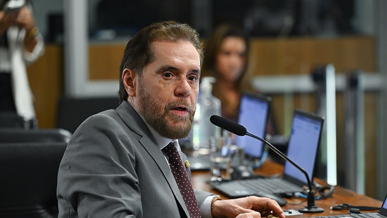 CCJ recebe relatório e pode votar PEC do Banco Central na próxima semana