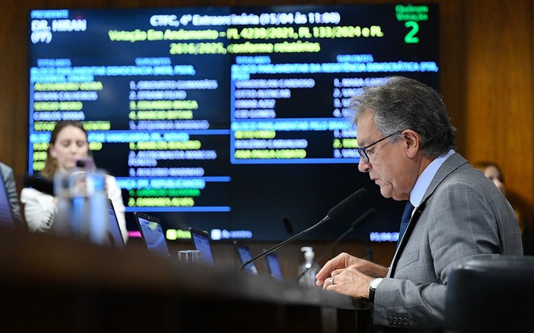 Comissão aprova limite menor de chumbo em tintas e revestimentos de superfícies