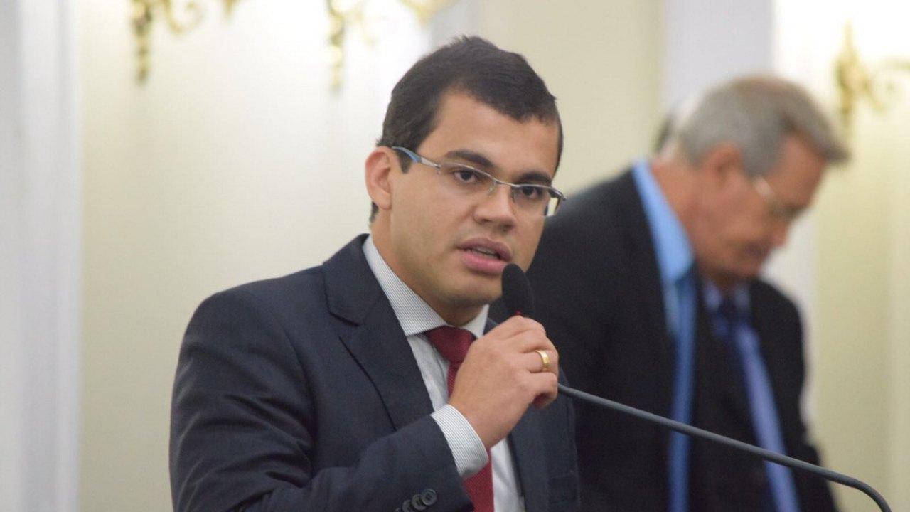 Projeto do deputado Gilvan Barros Filho quer parcelamento do IPVA em Alagoas em até dez parcelas