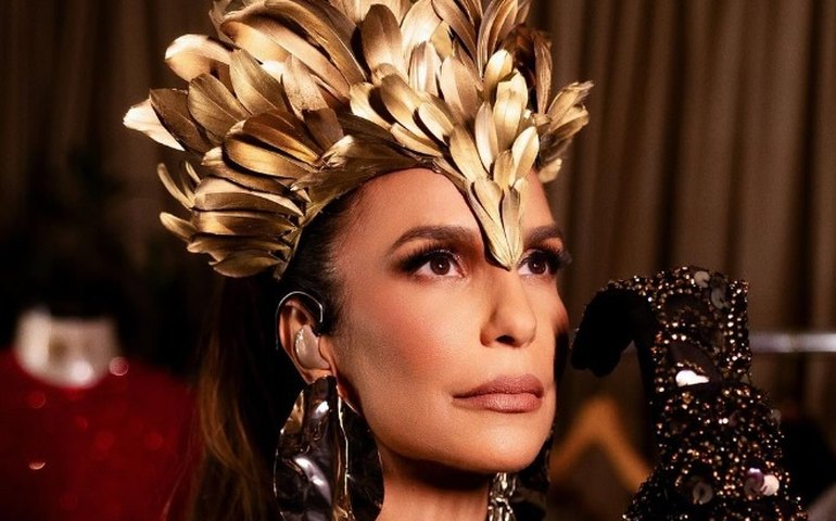 Ivete Sangalo voa e canta com gêmeas em show apoteótico no Maracanã