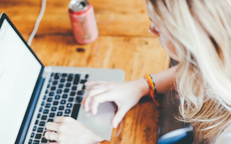 Organização social oferece projetos de tecnologia gratuitos para estudantes