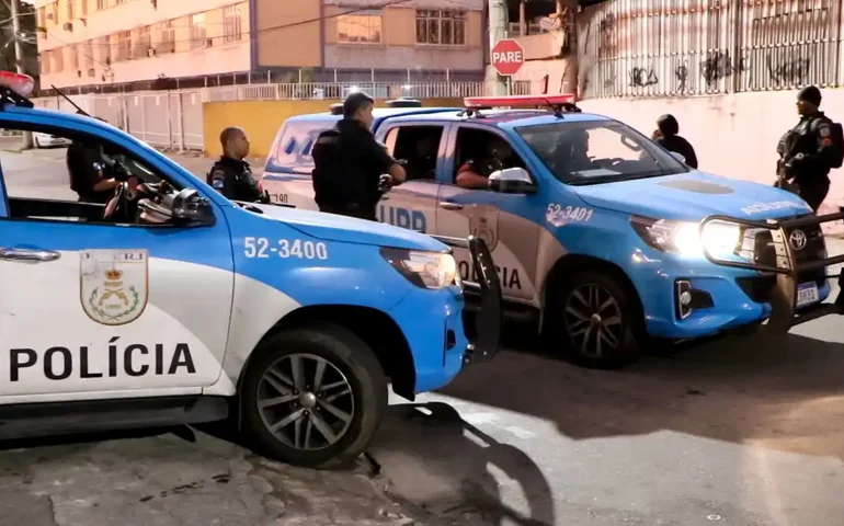 Operação da PM mira disputa de território em comunidades do Rio