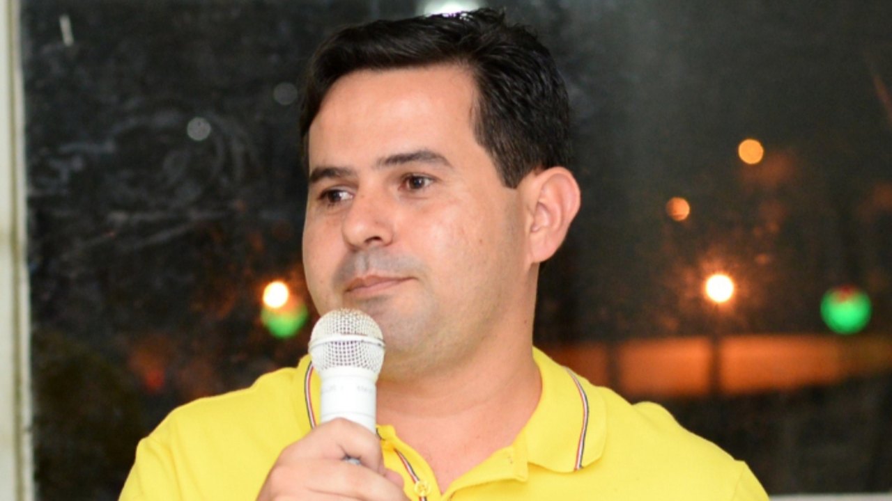 “Compra de pré-candidatos esfacelou PMN de Palmeira”, diz Éder Targino