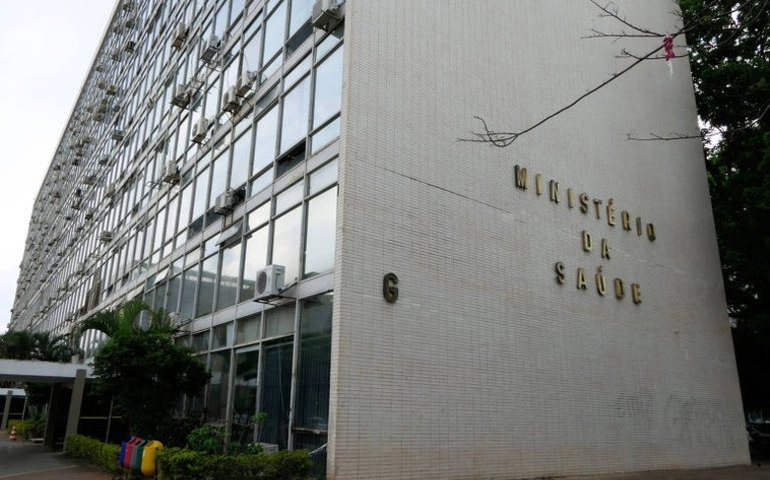 SUS está entre as prioridades da nova Ministra da Saúde