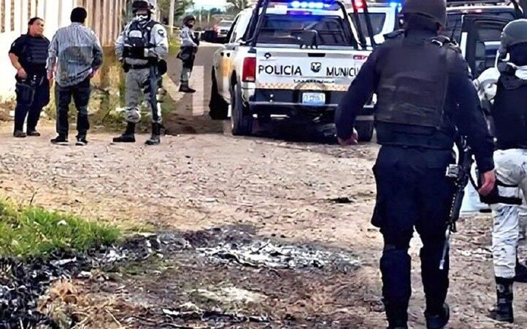 Ataque armado em campo de futebol no México deixa 11 mortos e 12 feridos