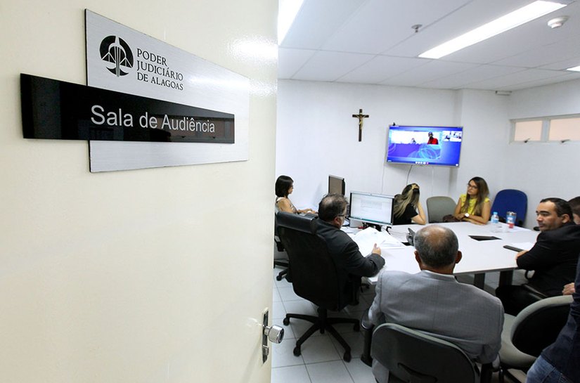 Audiências por videoconferência em Alagoas aumentam 71,8% em 2017