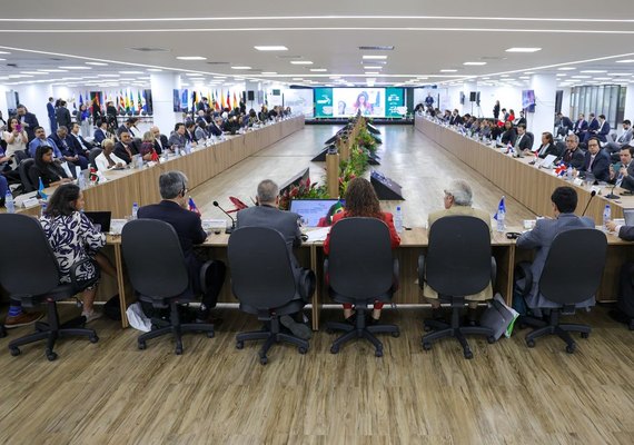 Países da AL e Caribe discutem boas práticas em governança digital